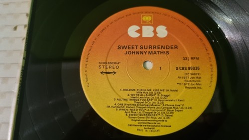Johnny Mathis - Sweet surrender - LP 1977 *N/MINT - Picture 3 of 3