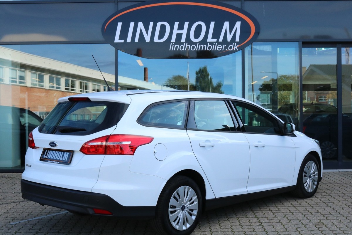 Ford Focus 1,5 TDCi 95 Business stc.