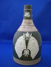 Fine KING GEORGE V Coronation WHISKY BOTTLE-Andrew Usher & Co.-COPELAND Pottery