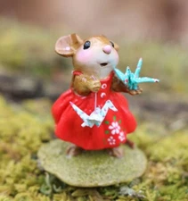 Wee Forest Folk Miniature Figurine M-321b - A Wish for Happiness