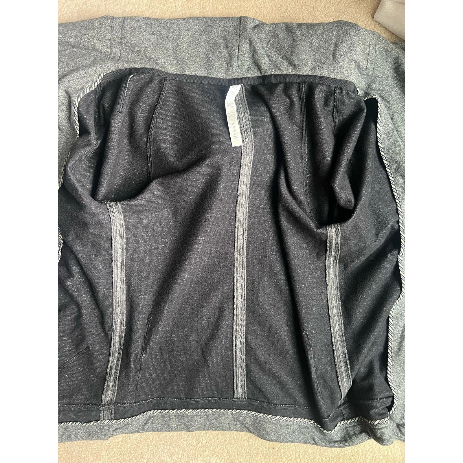 VETEMENTS Felpa con cappuccio Lululemon Yoga giacca grigia con cerniera taglia 4
