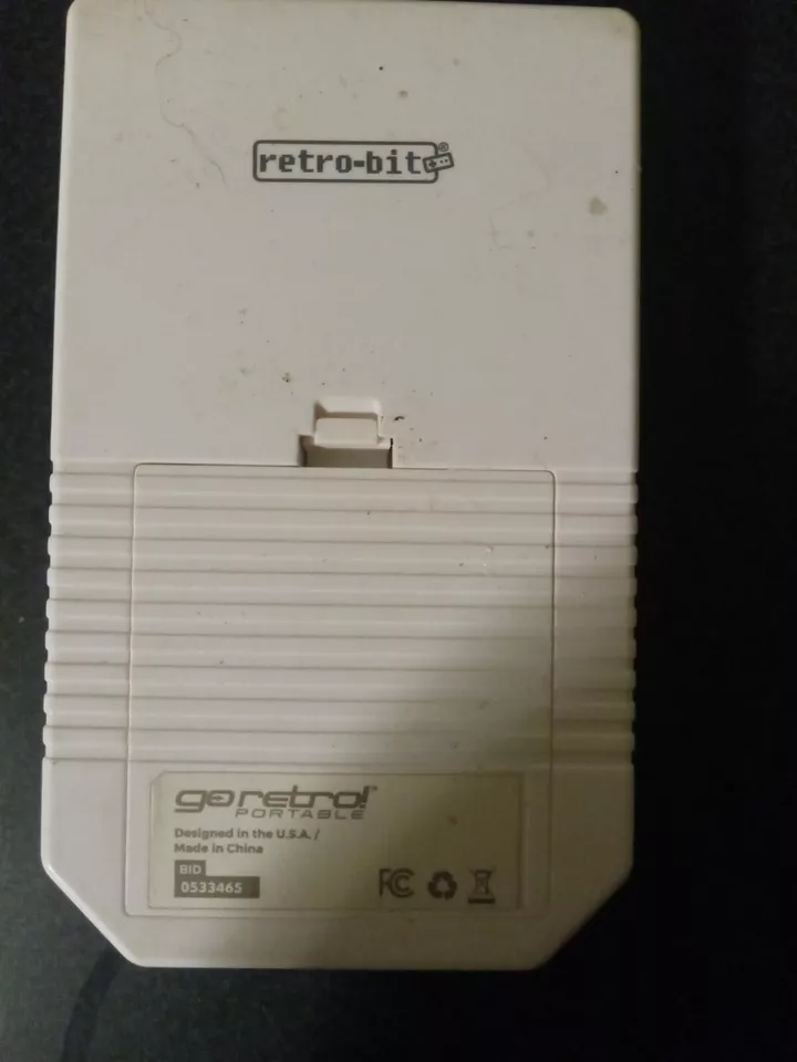 Retro-Bit Go Retro Portable Game Console – 260+ Games – Tested & Working - Image 2 of 4