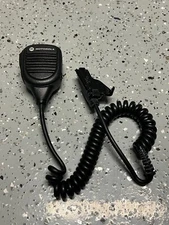 OEM Motorola PMMN4051B Windporting Two Way Radio Speaker Microphone XTS2500 5000