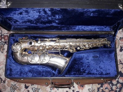 ALTO SAXOPHONE WELTKLANG MEINEL & HEROLD