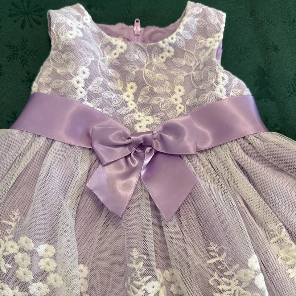 Hermoso Vestido Coquette Púrpura Bebé Niña Talla 6-9 Meses Foto 2 de 4