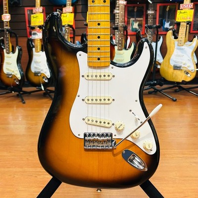 Fender Japan ST57-105DMC Used 2006-2008 Alder body 2TS w/Soft case