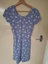 Blue flower design dress size S Hollister