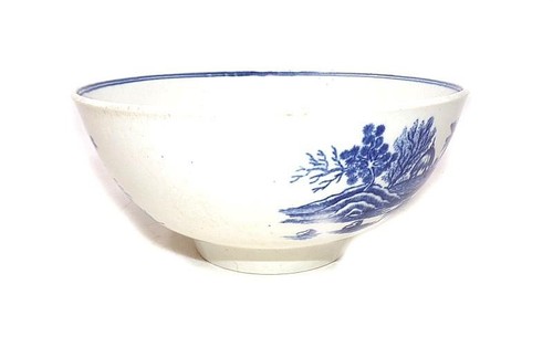 WORCESTER 1ST PRD DR WALL BOWL - FENCE PATTERN -CRESCENT MARK -6 1/4" DIA. -FINE - Picture 3 of 5