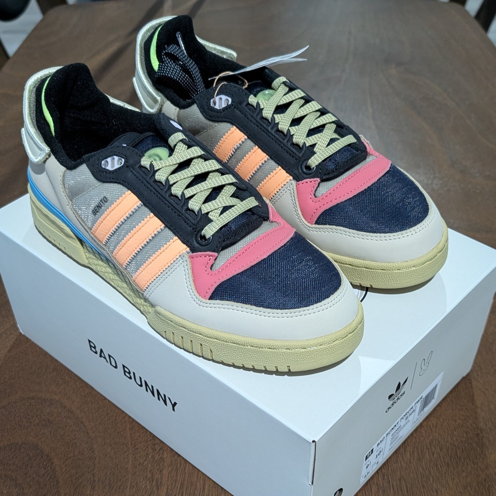 Adidas Forum Powerphase Bad Bunny Size 9.5 DS thumbnail 2