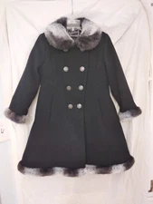 Rothschild Girls Black Coat w/Fur Trim Sz. 4T Excellent Condition