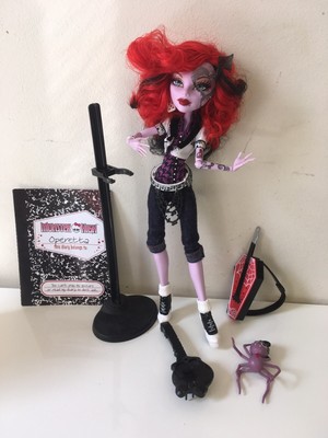 operetta doll