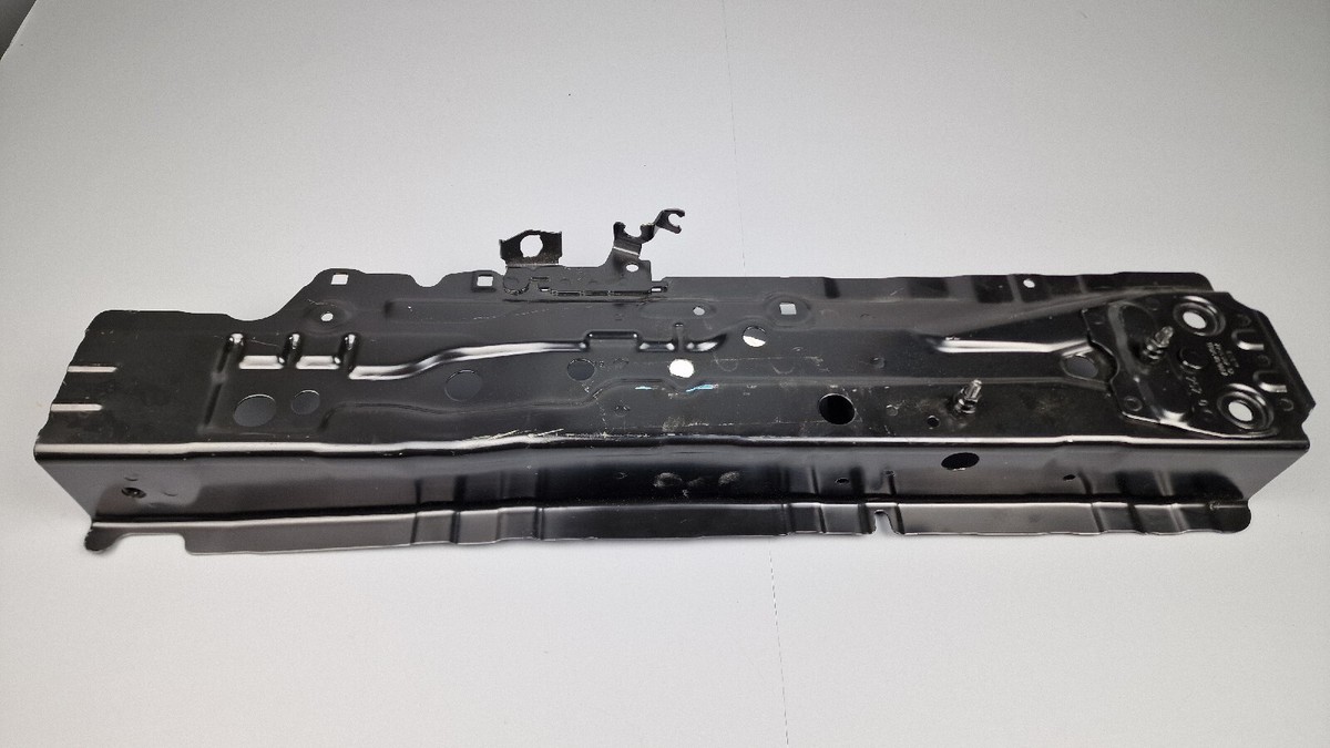BMW X1 F48 GENUINE ENGINE SUPPORT BRACKET LEFT PASSENGER SIDE 