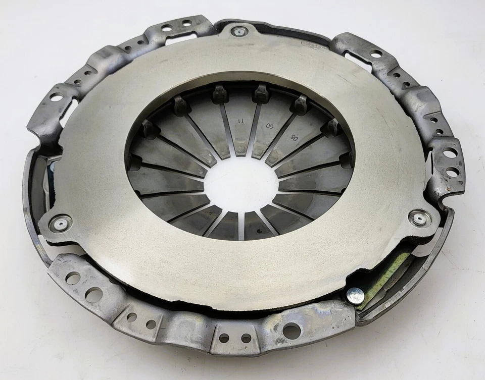 Blusteele Solid Mass Flywheel Clutch Kit For Nissan X-Trail T30 2.5L DOHC QR25DE - Image 4 of 4