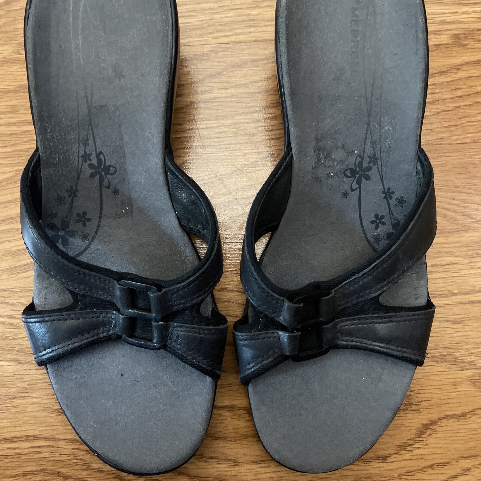 Merrell Dewberry sandalo donna nero pelle zeppa slide suola Vibram taglia 8