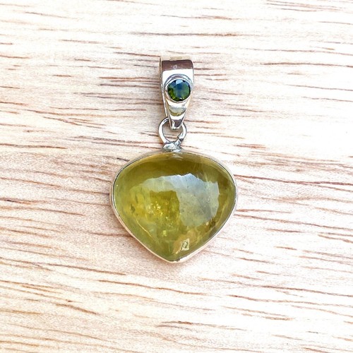 Ciondolo in argento sterling a forma di cuore al quarzo limone (160877) - Foto 3 di 3