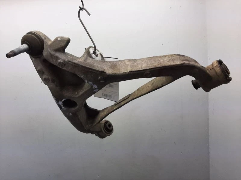 Brazo de control inferior derecho pasajero delantero 03-06 FORD EXPEDITION 6L1Z3078AA Foto 2 de 4