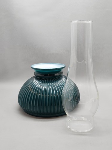 Vtg 8” Aladdin Oil Student Green Cased Ribbed Glass Lamp Shade 10" Chimney
