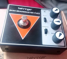 Behringer Brassmaster Fuzz Guitar / Bass Effects Pedal 