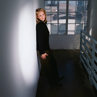 Profiler Ally Walker as Doctor Samantha Waters Television Old Photo 9