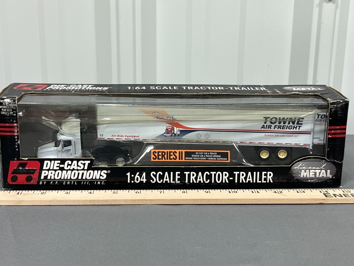ダイキャストプロモーション　International 9100 DayCab INTERNATIONAL 9100 DayCab TOWNE AIR FREIGHT 53' South Bend 1