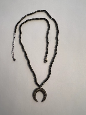 Champagner Diamant Halbmond Mondsichel auf facettiertem Pyrit Collier 
