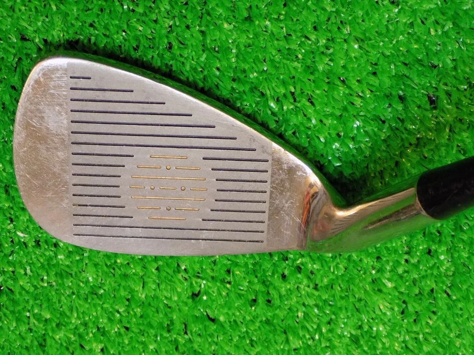 Ladies RH MacGregor Finesse Oversize Single 9 Iron Graphite Shaft Golf Club - Image 3 of 4