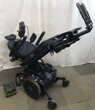 Quantum Q6 Edge 3 Wheelchair POWER Tilt Recline Legrest LIGHTS 19" W *WE SHIP*