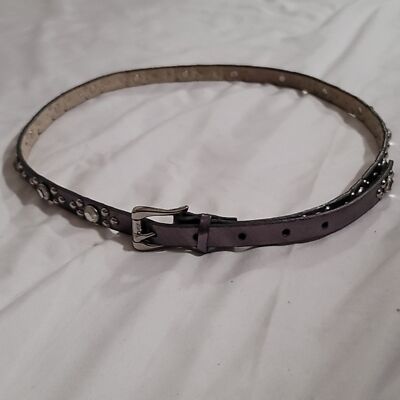 Guess Light Purple Rhinestone & Riveted Leather Belt Sz. M  display picture 2