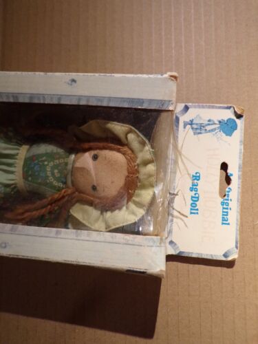 Knickerbocker 1976 Original Holly Hobbie Stoffpuppe Freundin Amy Puppe in Box (arm) - Bild 4 von 4