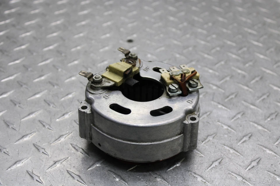 1969 BMW R75 5 STATOR GENERATOR ALTERNATOR MAGNETO 1125883 - Image 2 of 4