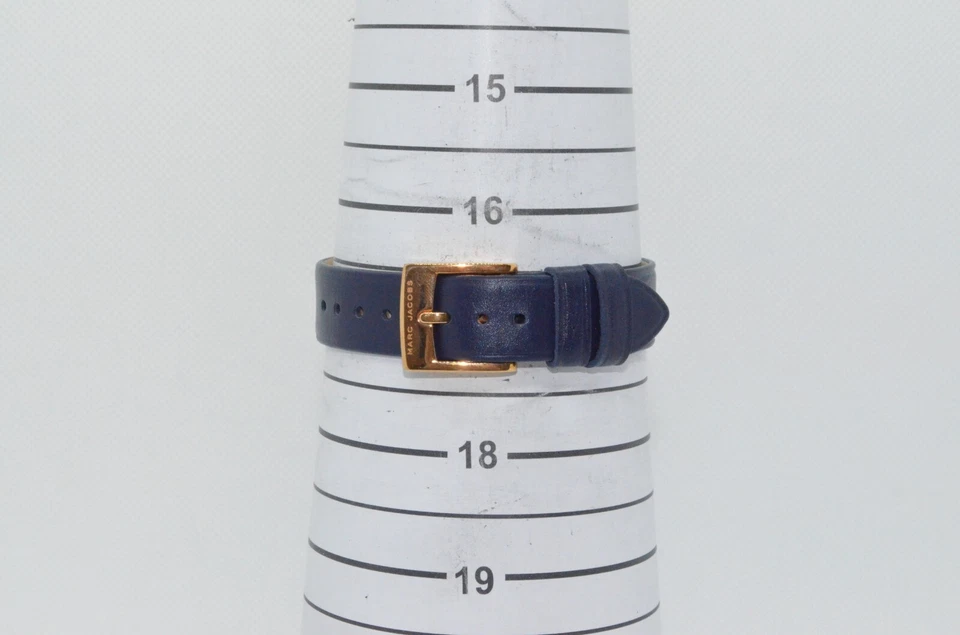 [COME NUOVO] Orologio da donna Marc Jacobs MJ1539 quadrante blu oro quarzo... - Immagine 3 di 4