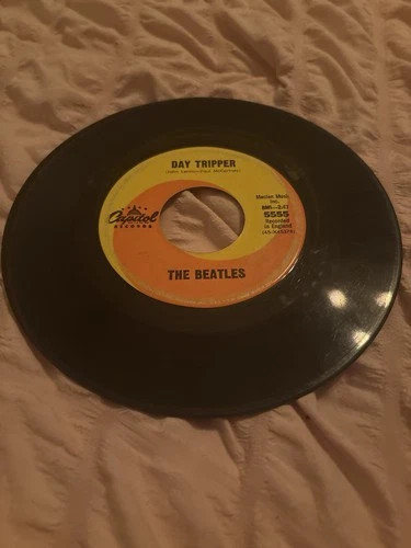 The Beatles We Can Work it Out/Day Tripper Vinyl 45 RPM 5555 Capitol Records
