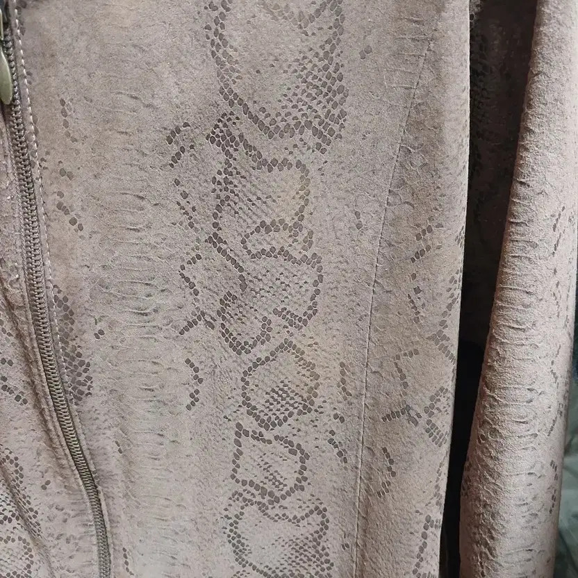 Chicos Brown Snake Pattern Suede Jacket Size 55 - image 3