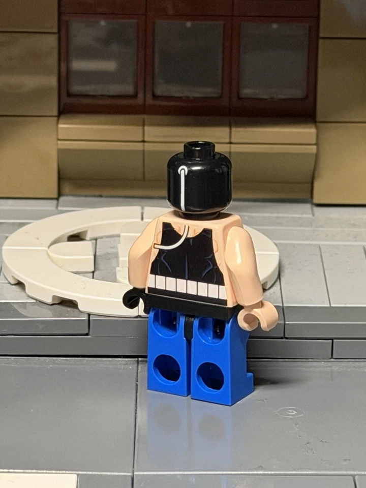 Batman 1 2006 Style BTAS Bane Custom Minifigure - Image 2 of 3