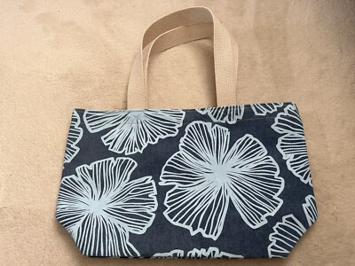 JANA LAM MINI CANVAS BEACH BAG TOTE Light Blue Seaflower On Denim NWT