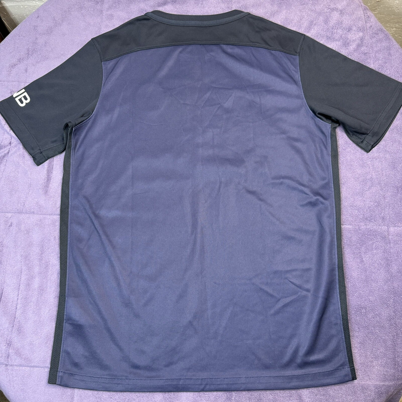 Picture 6 of 9