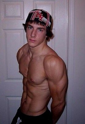 Shirtless Male Muscular Frat Jock Hunk Sexy Dude Wow Beefcake Photo X