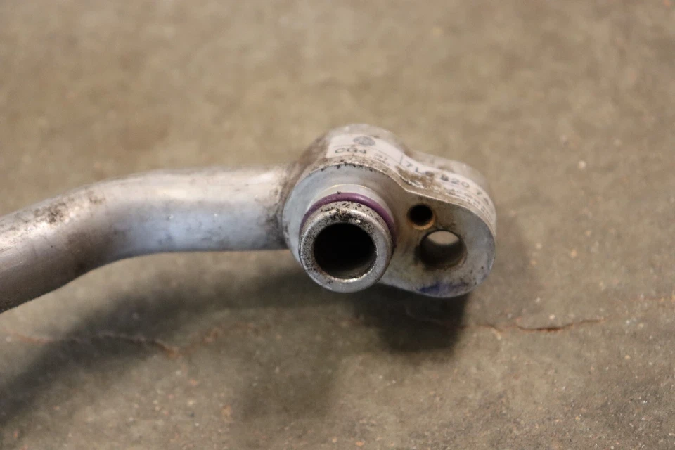 2007-2015 AUDI Q7 3.0L GAS A/C AIR CONDITIONING SUCTION LINE HOSE OEM - Изображение 2 из 4