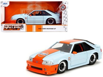 Jada 35208 1/24 1989 Ford Mustang GT ''Gulf Oil'' Light Blue with