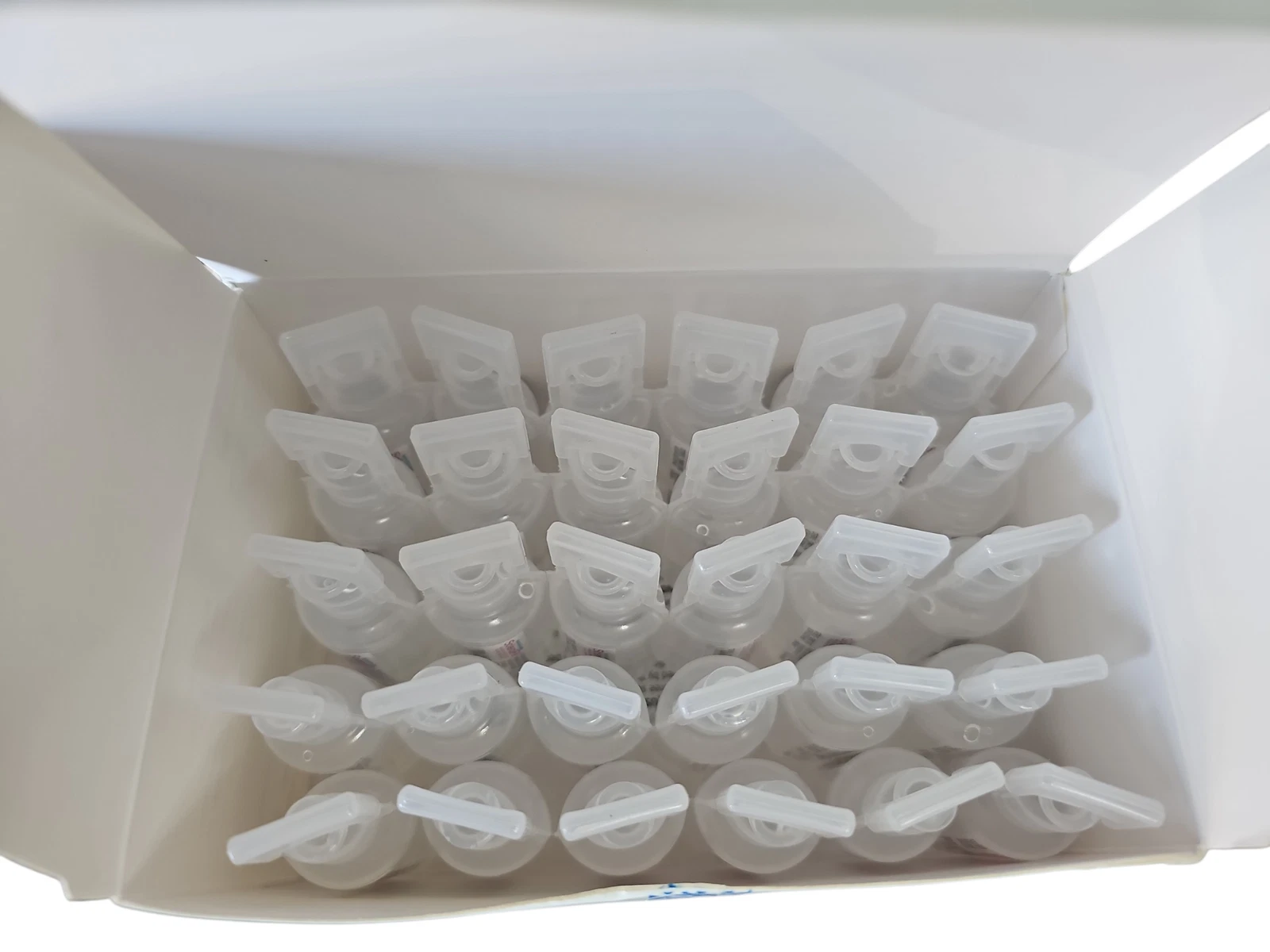 Bausch + Lomb ScleralFil Saline Solution - Thumbnail 4