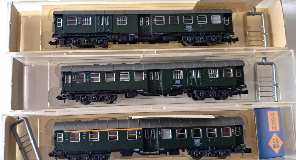 Voiture Voyageurs SNCF Type A3B5 - Roco 02265C, échelle N (1/160), époque 3, Occasion Sans Défaut