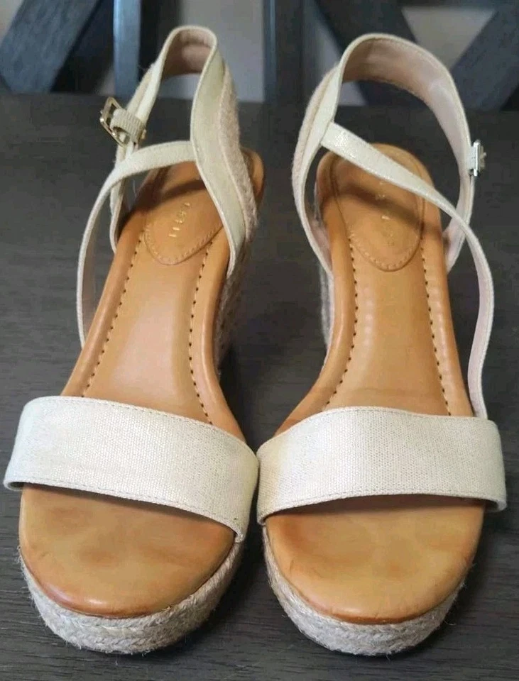 Kelly & Katie Gwennan Alpargata Plataforma Rayas Yute Beige Cuñas Sandalias 11M Foto 2 de 4