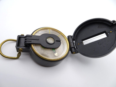 Vintage ''Engineer Directional Compass''   Klassischer Linsen-Marschkompass, Peilk