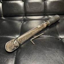 Tohnichi Signal Type Torque Wrench 12.7sq 1/2 inch Preset Used
