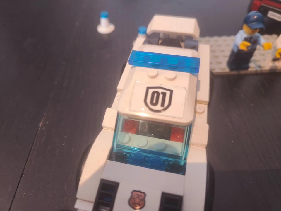 LEGO City 60128 Police Pursuit, photo 4 sur 5