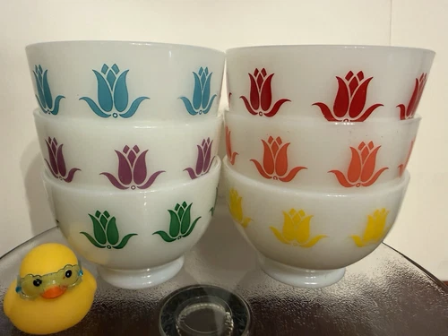 Vintage Fire King Tulip Cottage Cheese Bowls Milk Glass Complete Set of 6  NICE!