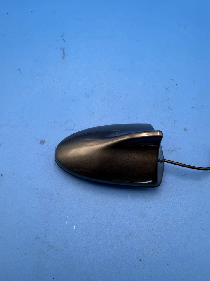 Infiniti M56 M37 Q70 2011-2019 GPS techo aleta de tiburón antena OEM gris Foto 3 de 4