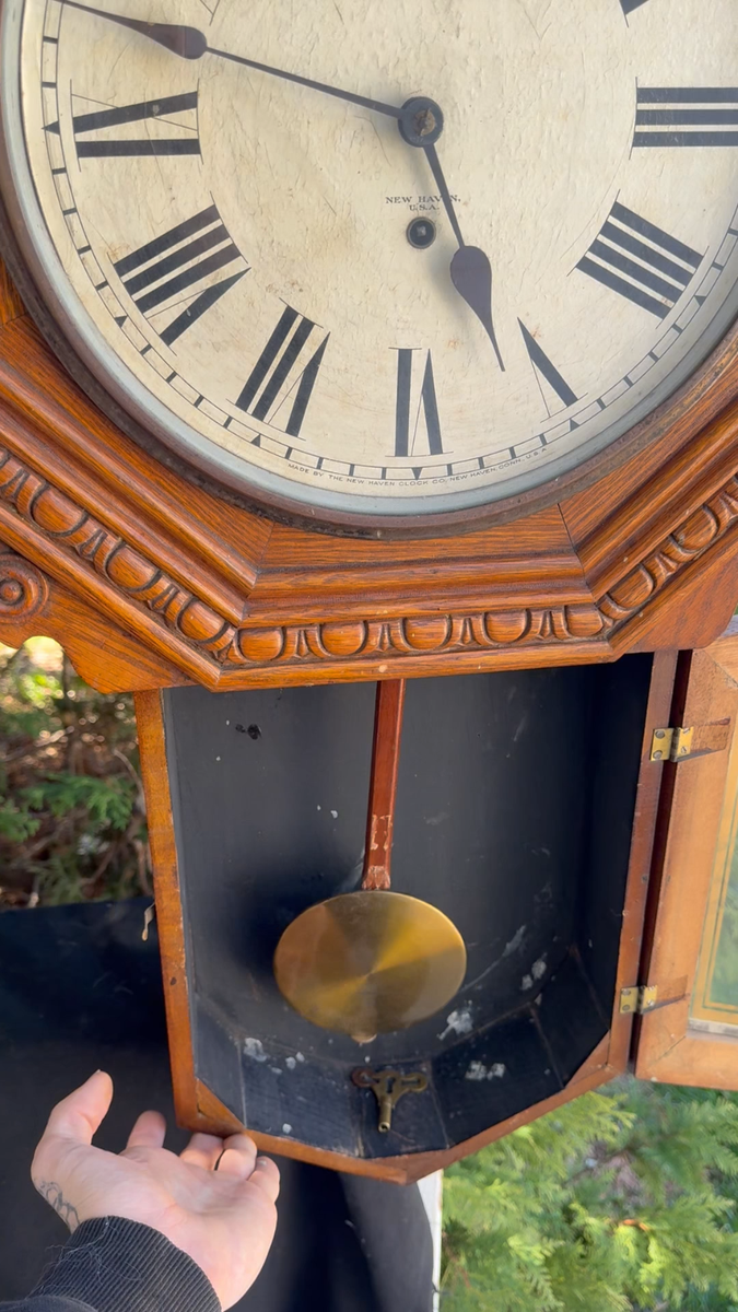 Antique 1911 LARGE New Haven Bank Regulator Wall Clock SEE VIDEO