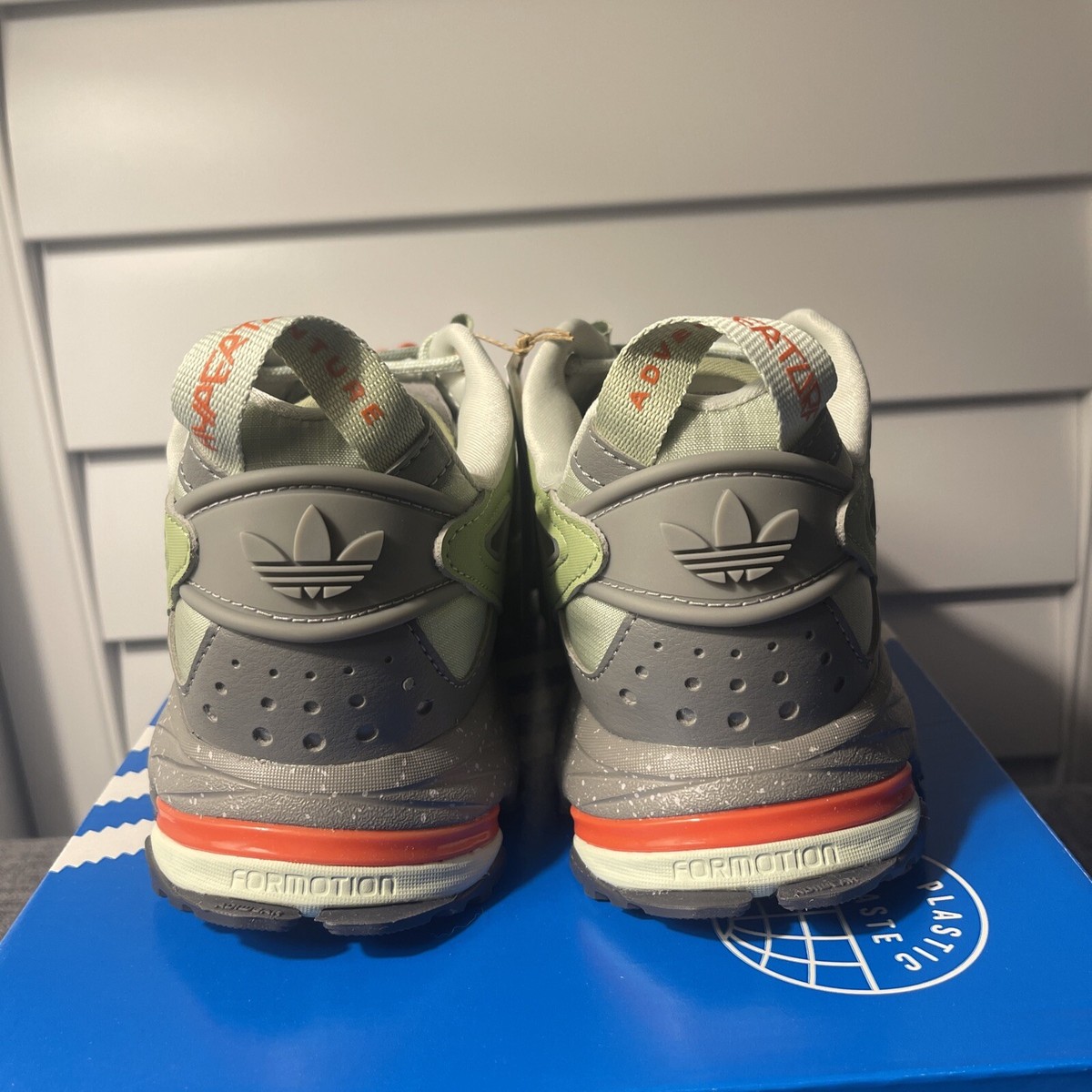 NIB Adidas Hyperturf \'Linen Green Grey\' adidas Ultra Boost 19 Linen Green Men main image 2