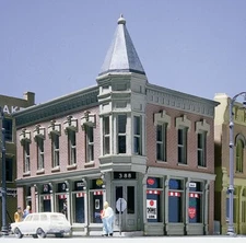 Design Preservation #51300 N Corner Turret Building NIB Free Shipping